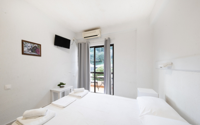 Le Mirage Hotel