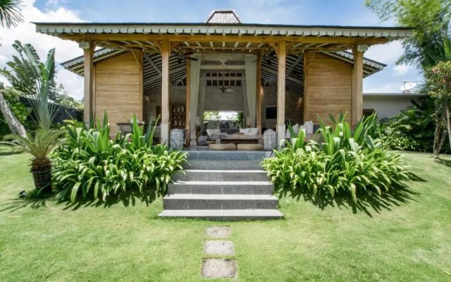 Pearl Villa