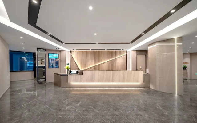 Отель Homeinn Selected (Suifenhe Maxime Building)