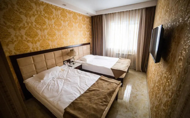 Kot Mini Hotel