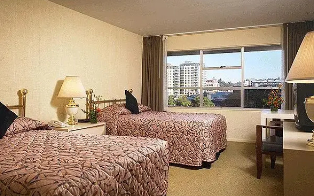 Sixth Avenue Inn