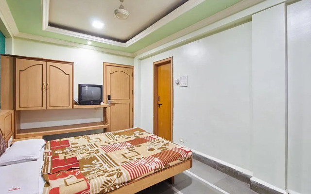 Hotel Padmakrishna