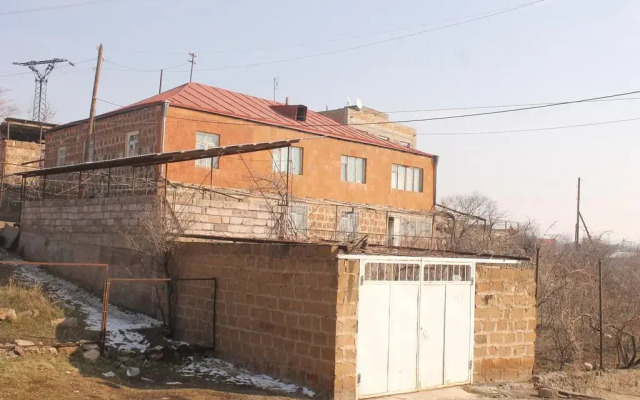 Отель Old Ashtarak вид на фасад