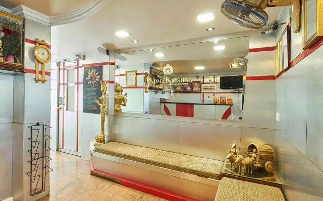 Hotel Padma Krishna интерьер отеля