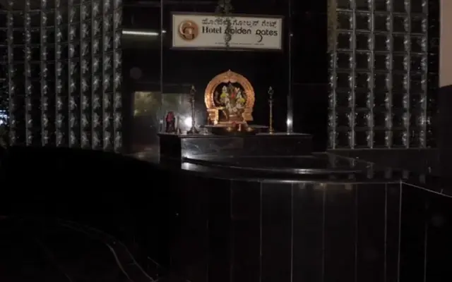 Hotel Golden Gates