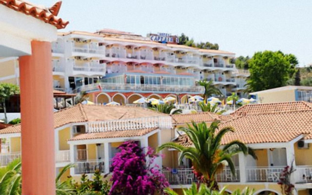Captains Commodore All Inclusive Hotel вид на фасад