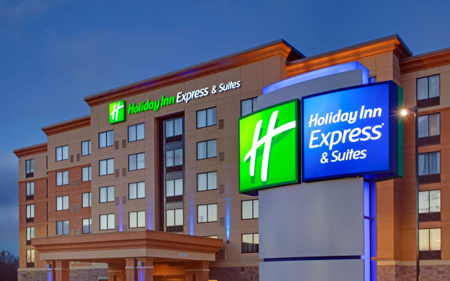 Отель Holiday Inn Express Hotel & Suites Ottawa West-Nepean Канада, Оттава - отзывы, цены и фото номеров - забронировать отель Holiday Inn Express Hotel & Suites Ottawa West-Nepean онлайн вид на фасад