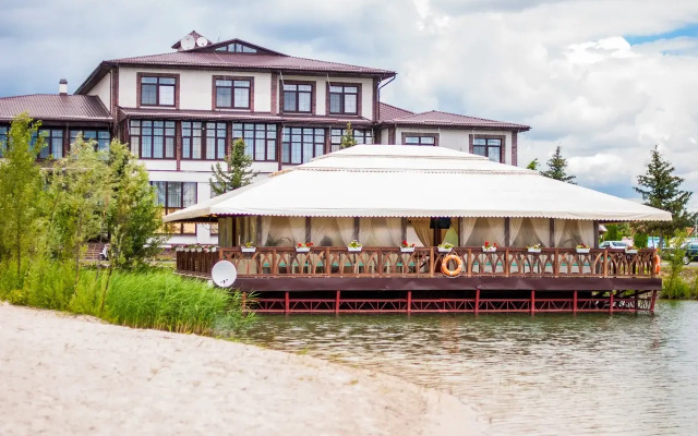 Гостиница Olympic Village Country Sports Club Украина, Киев - отзывы, цены и фото номеров - забронировать гостиницу Olympic Village Country Sports Club онлайн приотельная территория