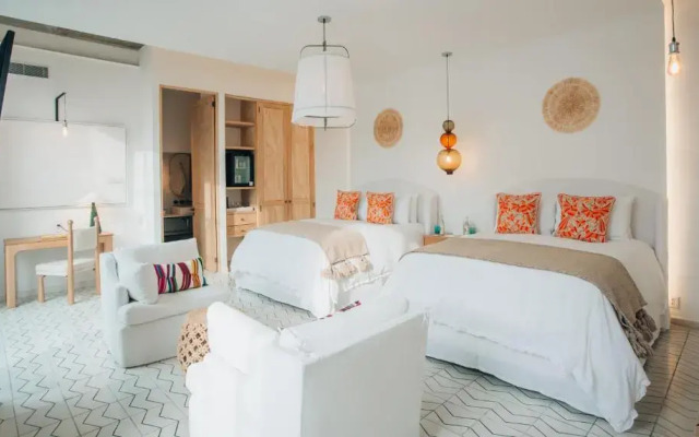 LOtel-Casa Arca