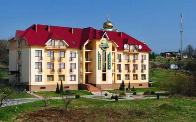 Отель Червона Гора Поляна