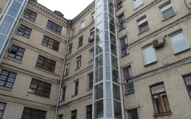 Апартаменты Apartment on Novoryazanskaya 2 7 вид на фасад