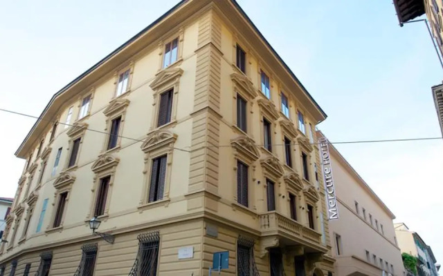 Отель Mercure Firenze Centro вид на фасад
