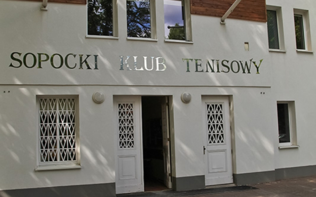 Отель Tenisowy Inn Польша, Сопот - отзывы, цены и фото номеров - забронировать отель Tenisowy Inn онлайн вид на фасад