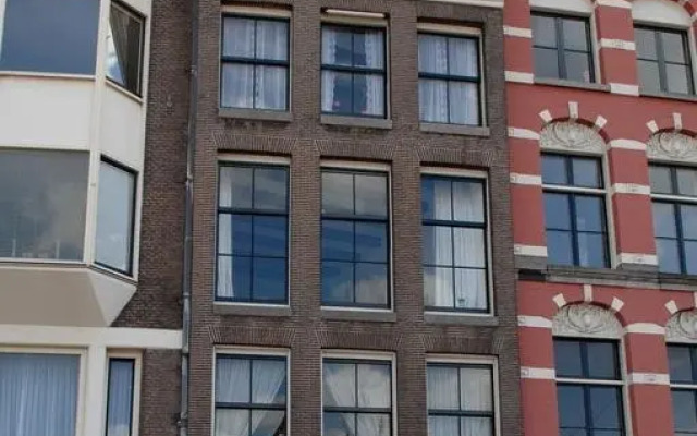 Отель Amsterdam CS Studio Нидерланды, Амстердам - отзывы, цены и фото номеров - забронировать отель Amsterdam CS Studio онлайн вид на фасад