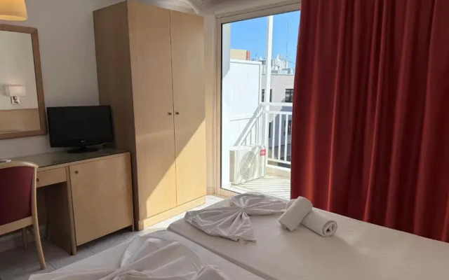 Savoy City Hotel