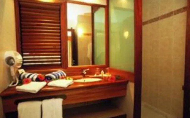 Novotel Bora Bora Beach Resort