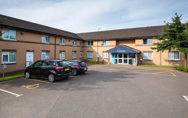 Отель Travelodge Paisley парковка