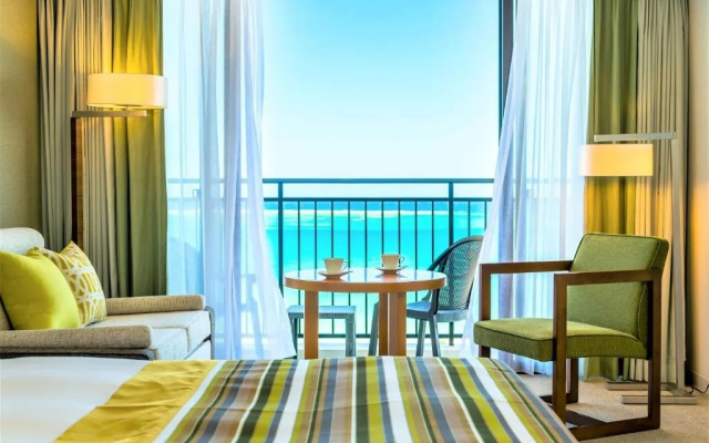 Отель Southern Beach Hotel & Resort Okinawa