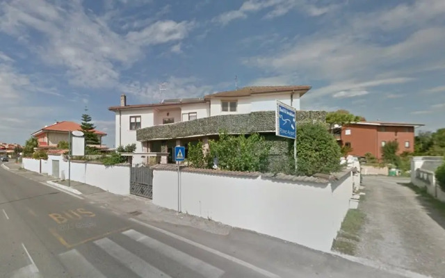 Отель B&b Rome Airport Рим парковка