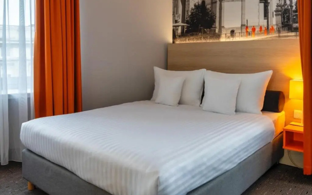Отель MDM Warsaw