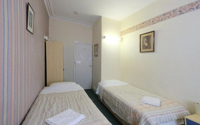 Fairways Bayswater