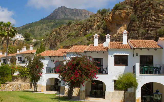 Отель Sunsea village 1 вид на фасад