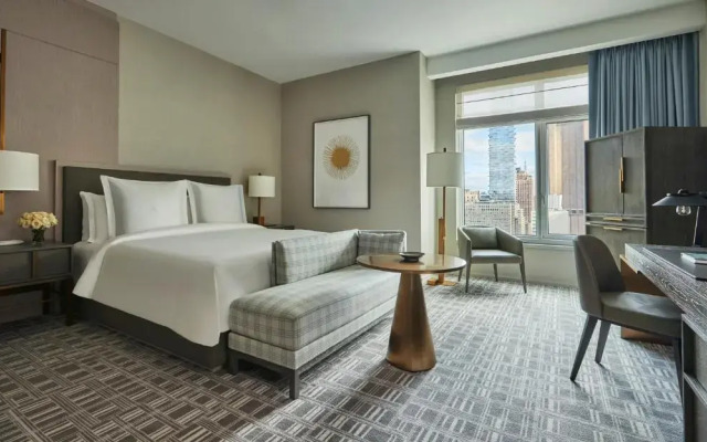 Four Seasons Hotel New York Downtown
