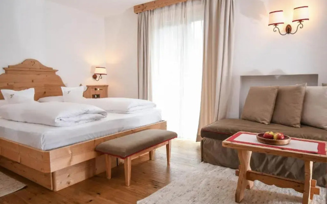 Hotel Tyrol