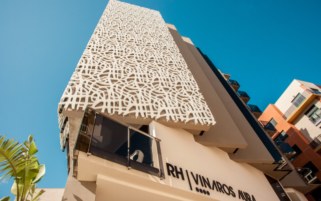 Hotel RH Vinaros Aura вид на фасад