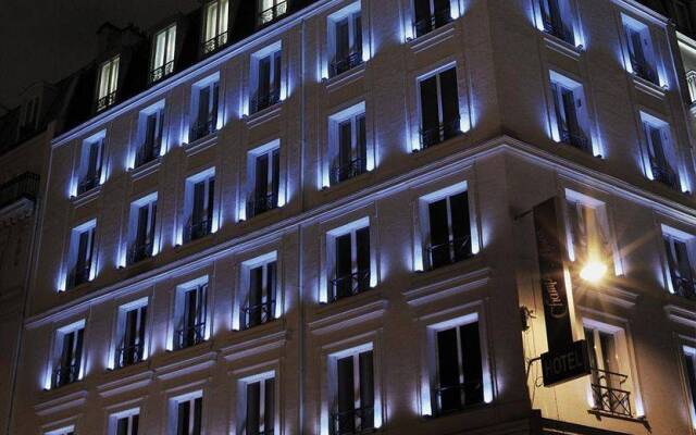 Hotel Des Champs Elysees 0