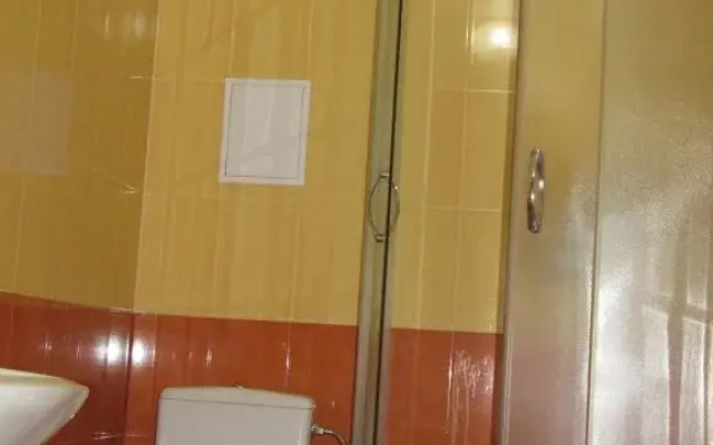 Izbushka Guest House