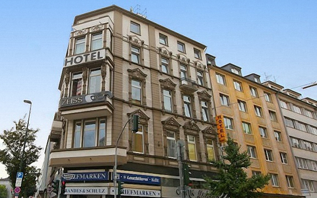 Hotel Komet вид на фасад