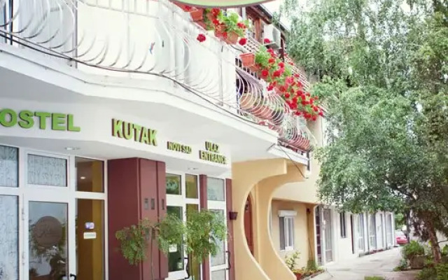 Hostel Kutak Нови Сад