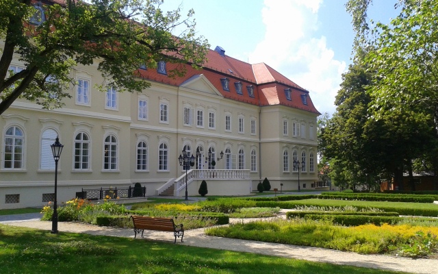 Отель La Contessa Castle Hotel Венгрия, Силвашварад - отзывы, цены и фото номеров - забронировать отель La Contessa Castle Hotel онлайн вид на фасад