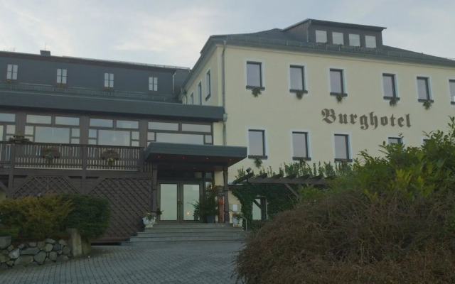 Отель Burghotel Stolpen вид на фасад