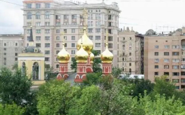 Гостиница Serviced Smolenskaya Square