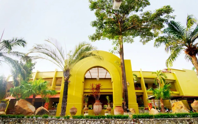 Отель Peace Resort Pattaya