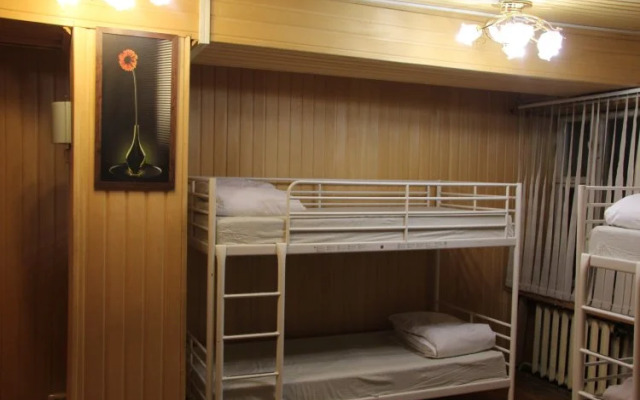 Hostel Dvorik