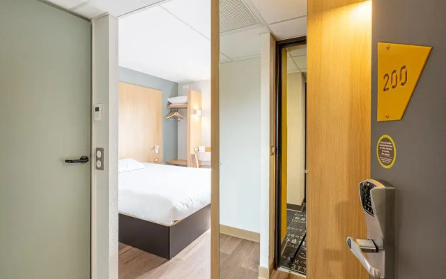 B&B HOTEL ANGERS Parc Expos