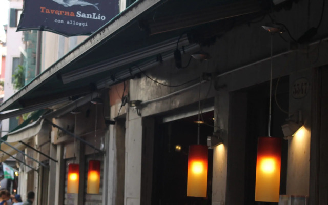Отель Taverna San Lio Италия, Венеция - отзывы, цены и фото номеров - забронировать отель Taverna San Lio онлайн вид на фасад