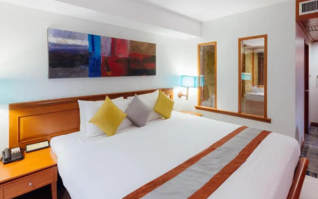 Sunset Beach Resort