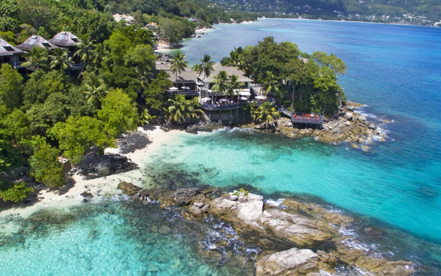Отель Hilton Seychelles Northolme Resort & Spa пляж