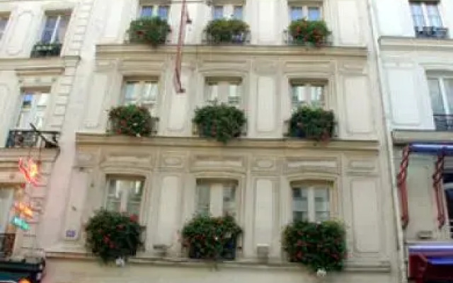 Отель Hôtel Atelier Vavin вид на фасад