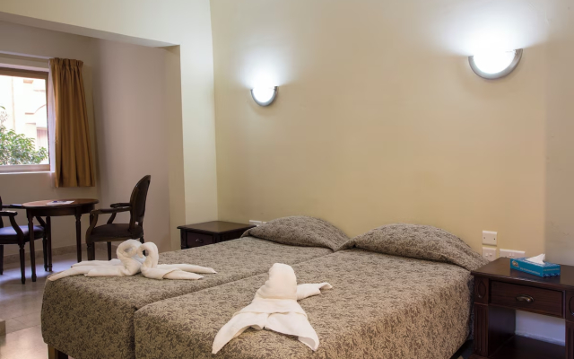 Blue Sea Bugibba Hotel & Apartments
