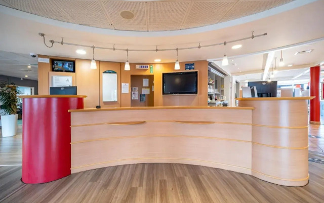 B&B HOTEL Calais Terminal Cité de l'Europe 3 étoiles