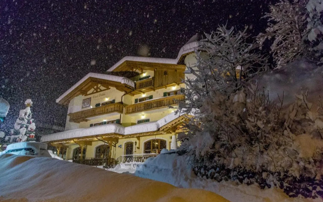Pineta Pastry Hotel