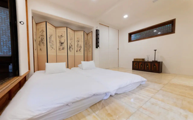 Rakkojae Seoul Bukchon Hanok Village - Korean Traditional Hanok Hotel
