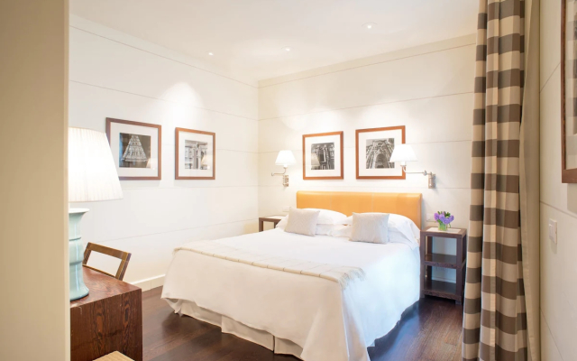 Отель Gallery Hotel Art Lungarno Collection