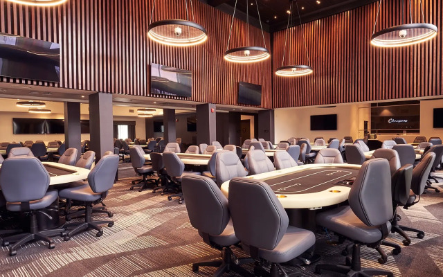 Champions Club and Hotel, Houston Westchase