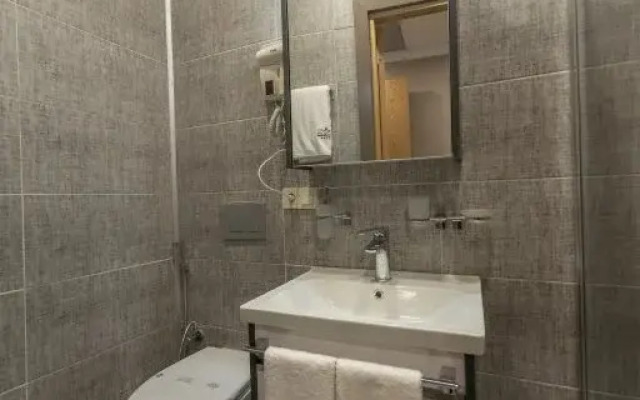 Era Palace Premium Hotel